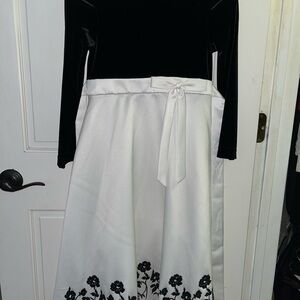 Rare Editions Black Velvet and White Floral Dress
